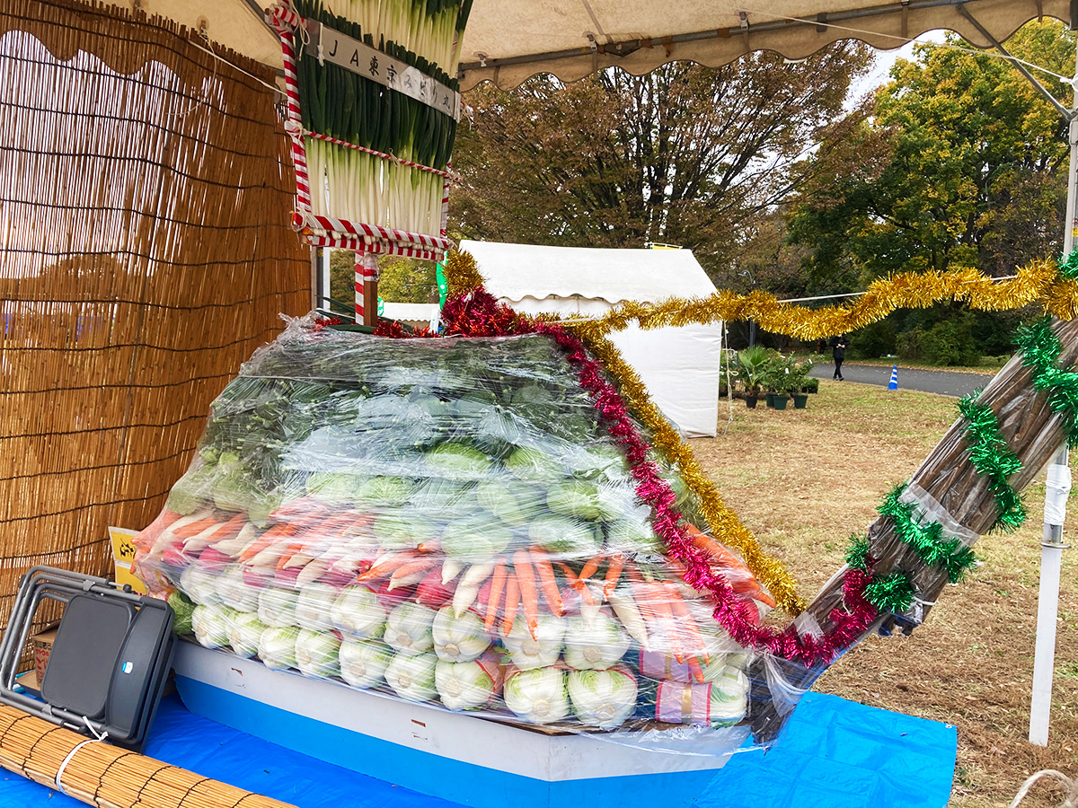 物産展　野菜神輿